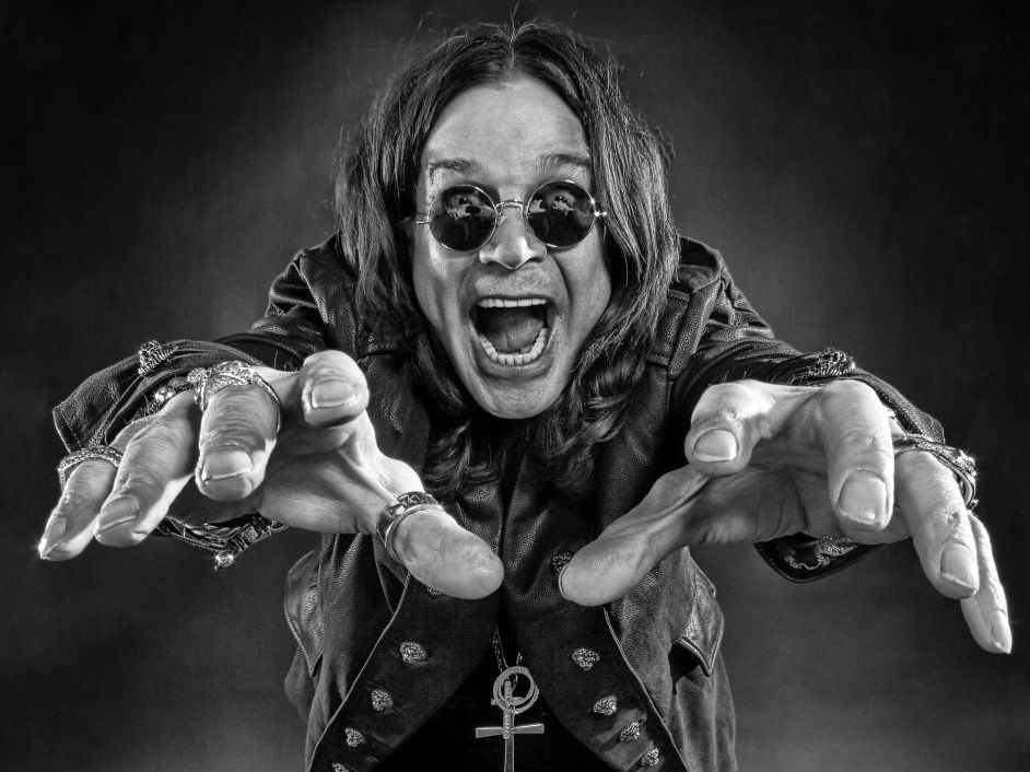 Ο Ozzy που έζησε τα πάντα και ήταν τόσο μεθυσμένος που δεν θυμόταν τίποτα, πέθανε 1 φορά, όχι 1000