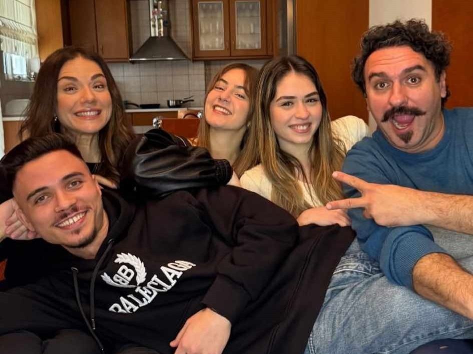 «Το σόι σου» ενώθηκε ξανά και Λασκαράκη - Μελέτης αναβίωσαν μία από τις πιο viral σκηνές