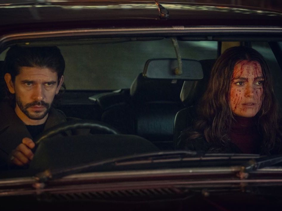 Το «John Wick» συναντά το «James Bond» στο εθιστικό κατασκοπικό θρίλερ του Netflix που επιστρέφει