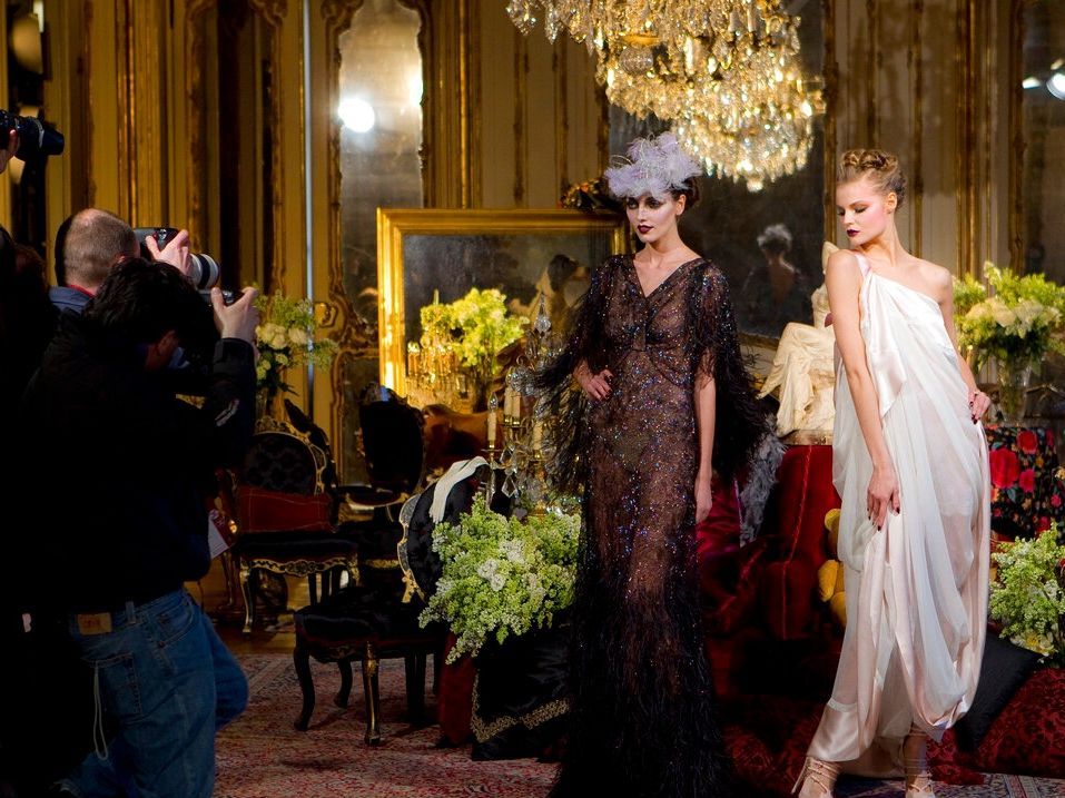 Met Gala 2027: Ο John Galliano στο επίκεντρο της νέας έκθεσης του Costume Institute