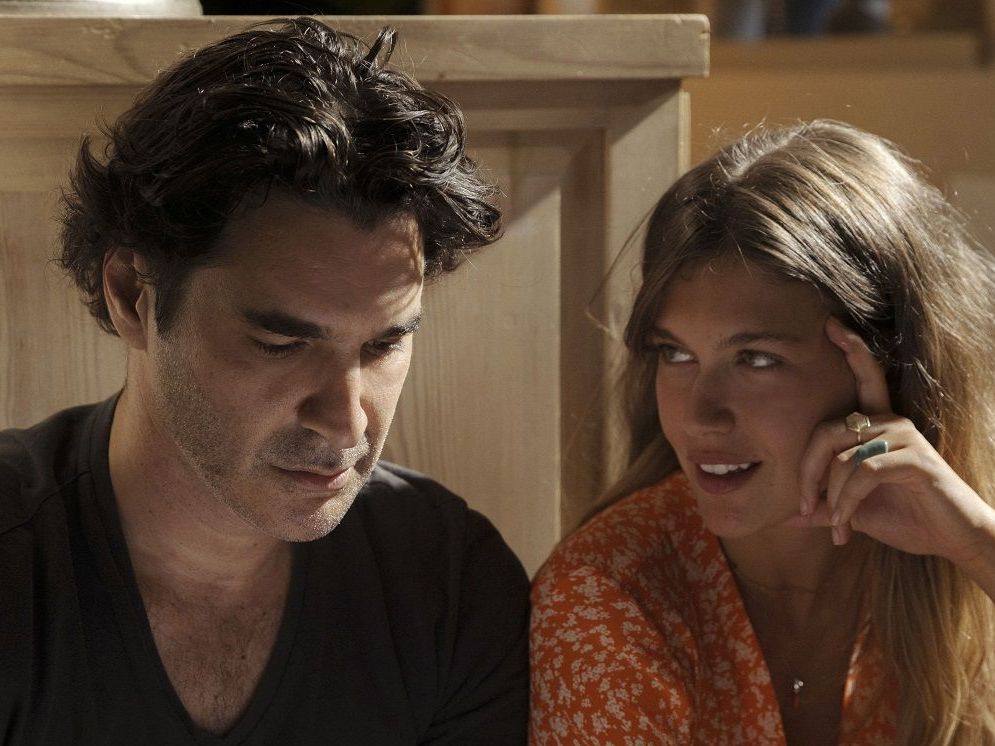 Maestro: Ο Χριστόφορος Παπακαλιάτης ετοίμασε ένα τηλεοπτικό θαύμα για όσα ζούμε ως κοινωνία
