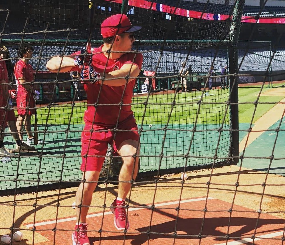 Ο Nick Jonas γιόρτασε τα γενέθλιά του κάπως έτσι αλλά η αλλαγή στο look του μας «χάλασε» πολύ