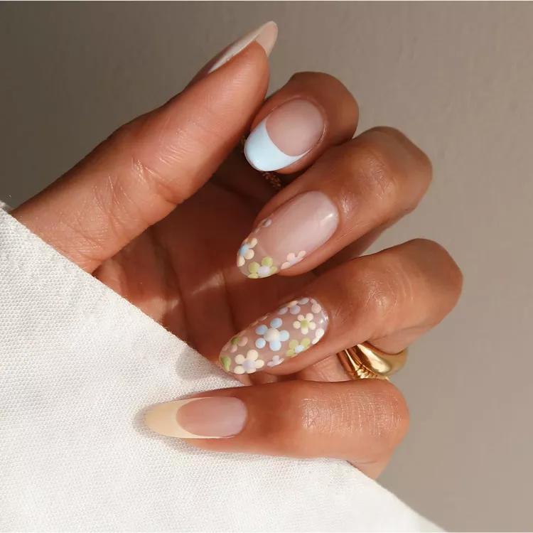 @OVERGLOWEDIT-floral-nails.png