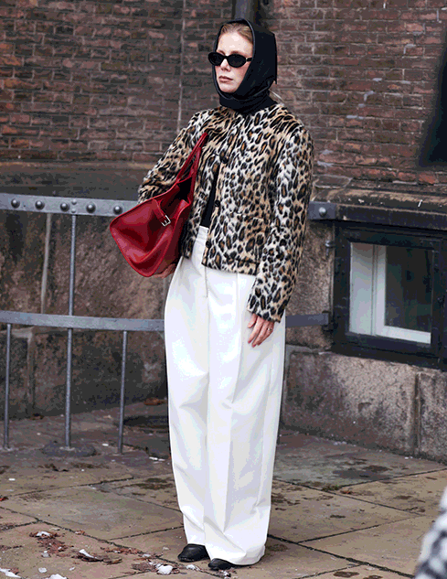 Max Mar F/W 26: «Ανεμοδαρμένα ύψη» και θηλυκότητα χωρίς περιορισμούς, σε μία συλλογή