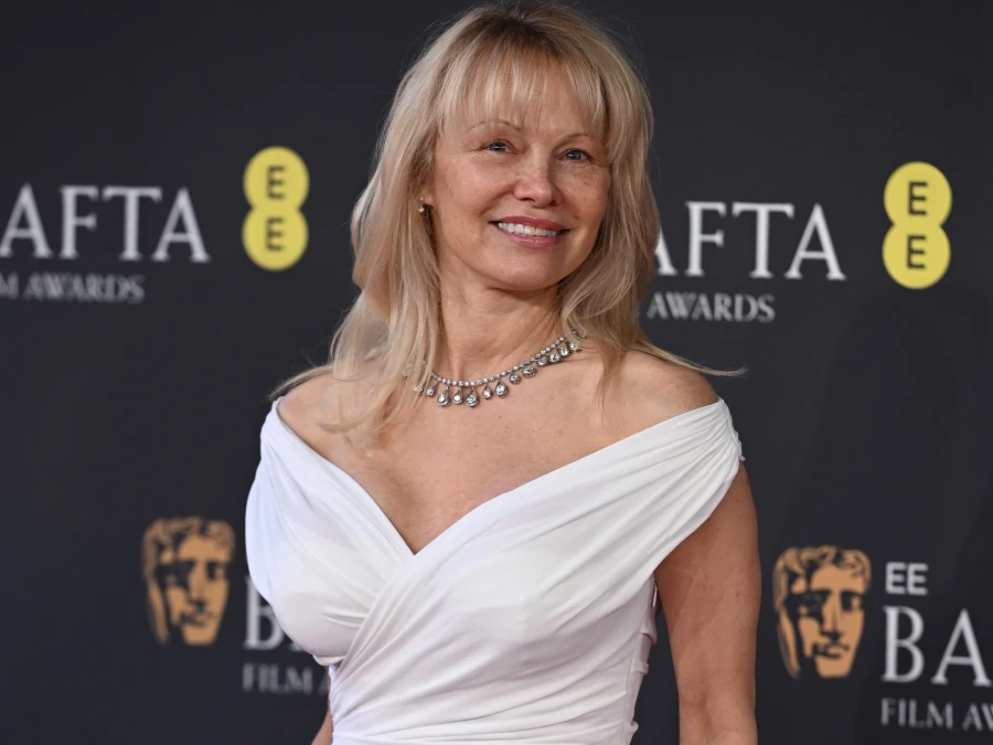 BAFTA Beauty Icons: Οι εμφανίσεις που έγραψαν ιστορία στο κόκκινο χαλί