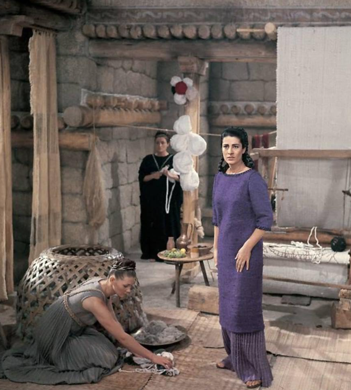 irene-papas.png