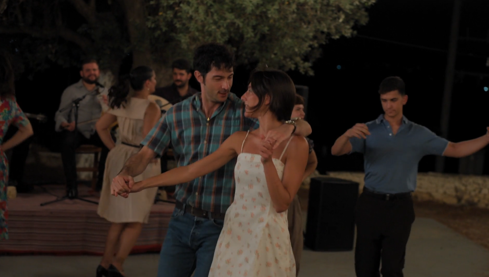 dyo-mayra-poykamisa-ep1b.png
